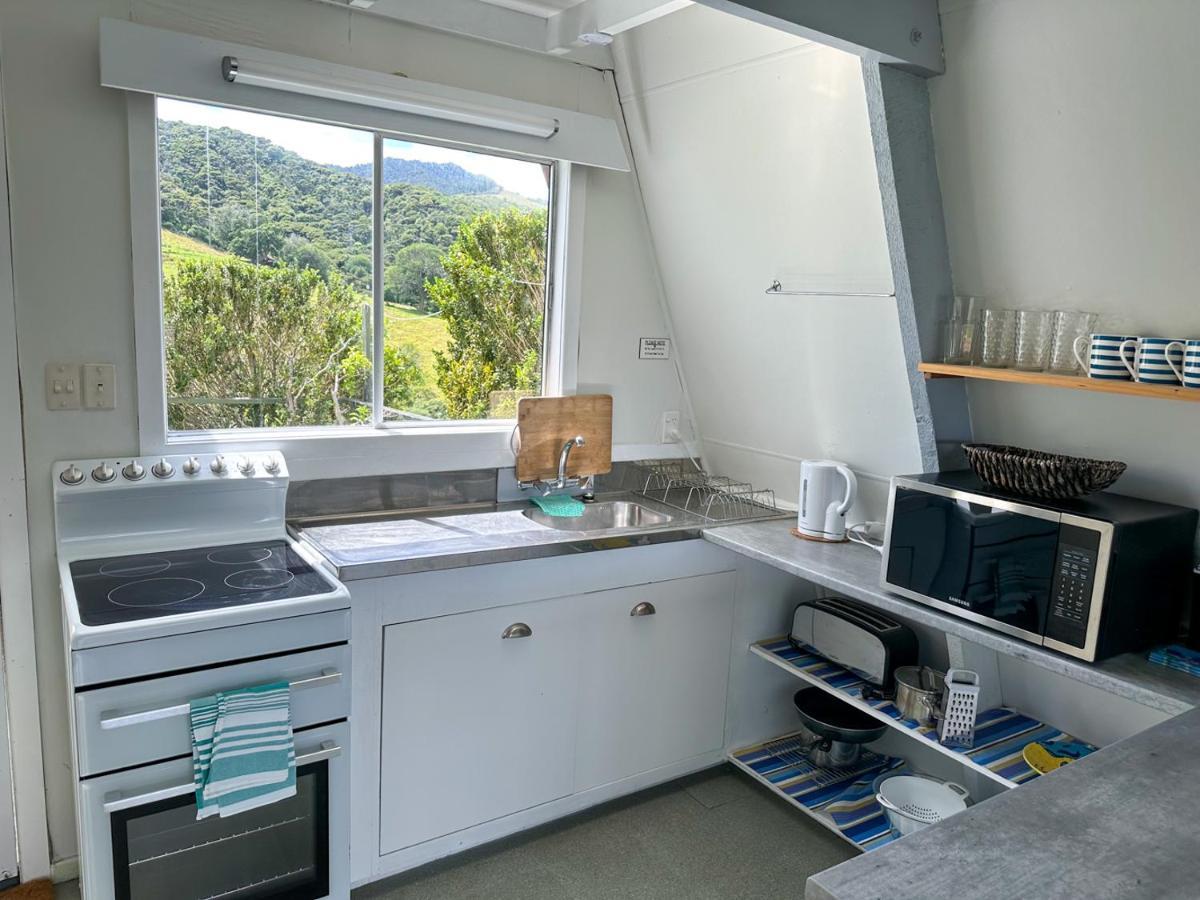 Pohutukawa Coastal Chalets Coromandel Dış mekan fotoğraf